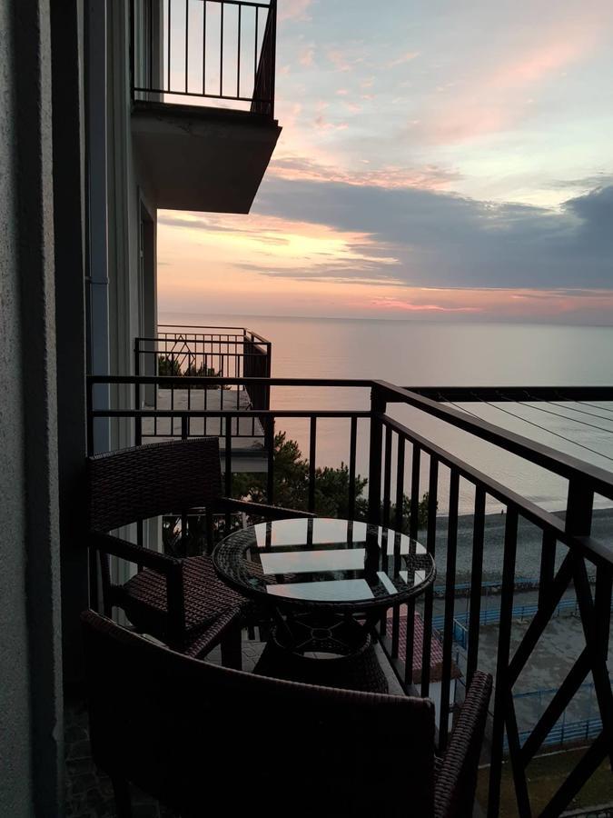 Apartment With Sea View 37 Kobuleti Bagian luar foto
